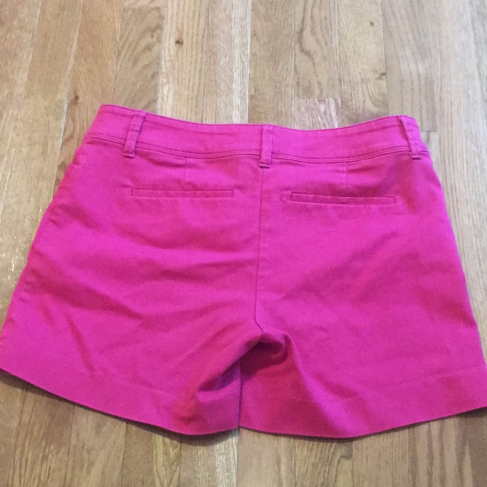 Pink shorts - Picture 4 of 5